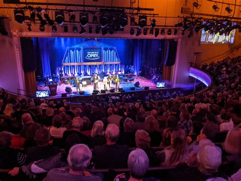 Ryman tennessee concerts are bringing massive crowds to the city 1