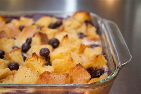 Blueberry "Cream Cheese" Bread Pudding - Su Good Sweets Su Good Sweets