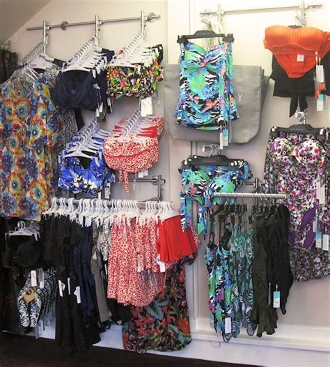 Wall Hanging Display Systems For Lingerie