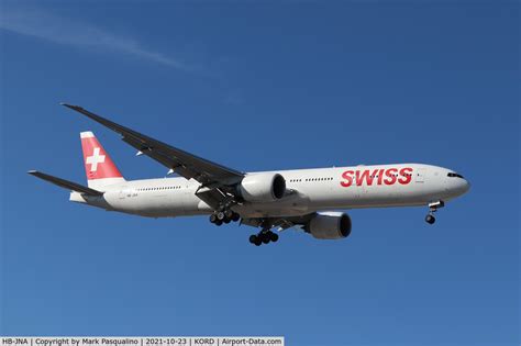 File SWISS Boeing Boeing 777 3DE ER HB JNA Wikipedia 51 OFF