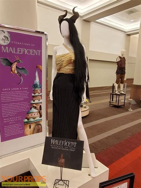 Maleficent: Mistress of Evil Maleficents Costume original movie costume