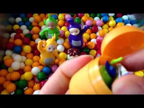 Lala Tutie Teletubbies With Dubble Bubble Gumballs And Surprise Eggs