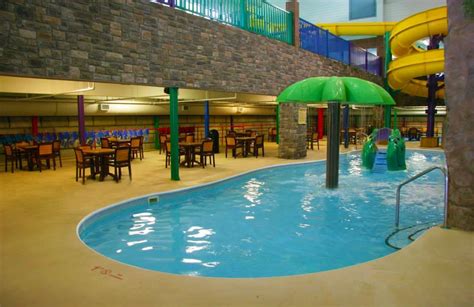 Castle Rock Resort & Waterpark - Branson Travel Office