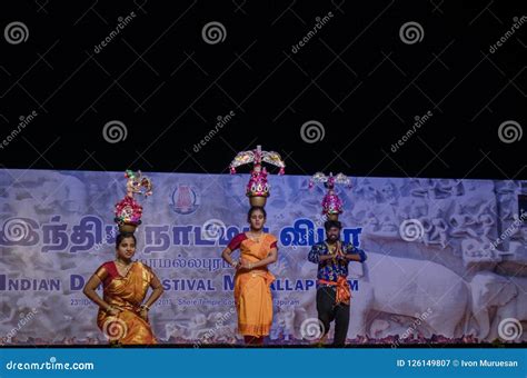 Indian Dance Festival, Mamallapuram 2016-17 Editorial Photography - Image of karakattam ...