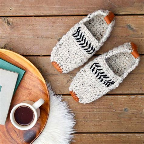 10 Best Crochet Gifts For Men