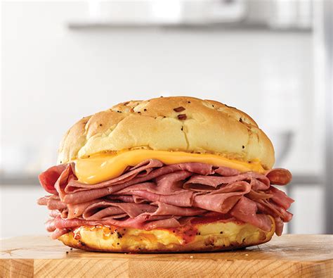 Arby's | Beef 'n Cheddar