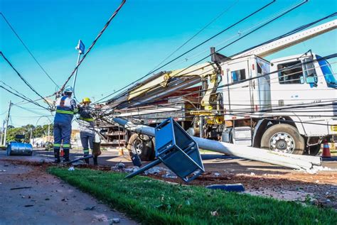 Motorista De Hilux Teria Dormido Ao Volante Em Acidente Que Derrubou