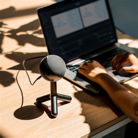 Logitech Releases New Yeti Microphones With Rgb Lighting Gadget Advisor