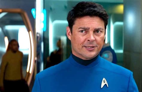 Pin By Kales Morls On Karl Urban Karl Urban Star Trek Movies Urban Star