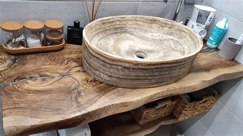 Полки под раковину в ванную из слэба ореха в Самаре - Excellent Wood