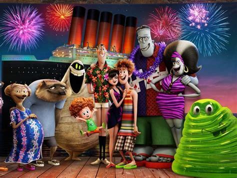 Hotel Transylvania 3 Trailer: Adam Sandler's Dracula Goes on a Cruise ...