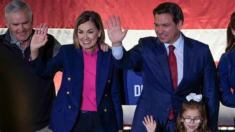 Kim Reynolds Endorses Ron Desantis For President