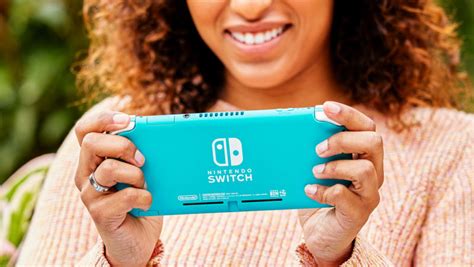 Купить Игровая приставка Nintendo Switch Lite серый - на ...