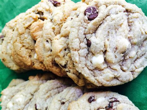 Chewy Vanilla Chocolate Chip Cookies - Simple, Sweet & Savory