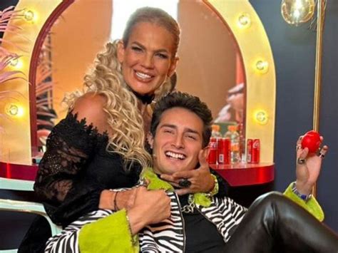 pacozea Niurka se distanció de su hijo Emilio Osorio