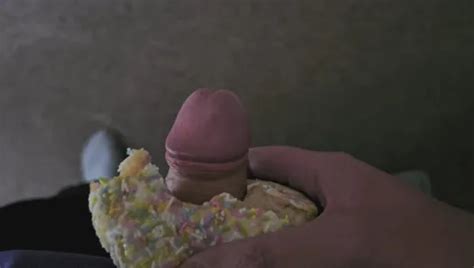 Husbands Fat Cock Fucks A Doughnut Gay Amateur Porn Feat Wifesfavritetoy XHamster