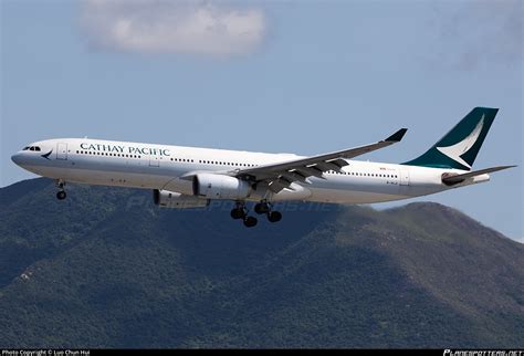 B Hlu Cathay Pacific Airbus A Photo By Luo Chun Hui Id