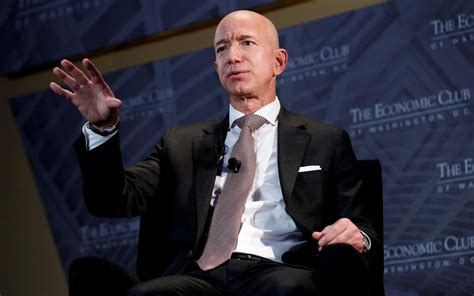 Jeff Bezos Deixar Cargo De Ceo Da Amazon Revista Facebrasil