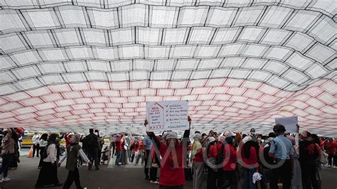 Peringati Hari Perempuan Internasional Partai Buruh Gelar Demonstrasi