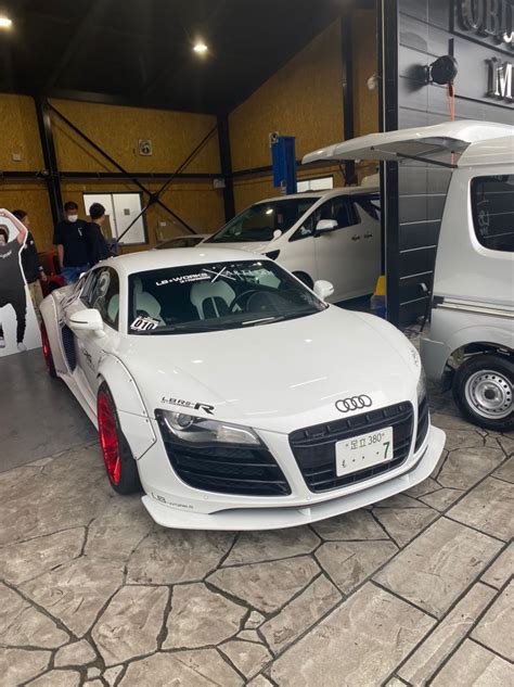 LBWorks Audi R8 V8 Body Kit Liberty Walk