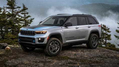 Everything You Wanted To Know About The Jeep Grand Cherokee L Carscoops