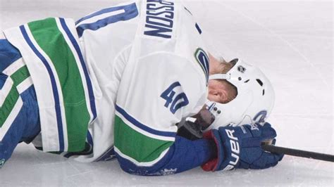 Canucks' Elias Pettersson leaves game with lower-body injury | CTV News