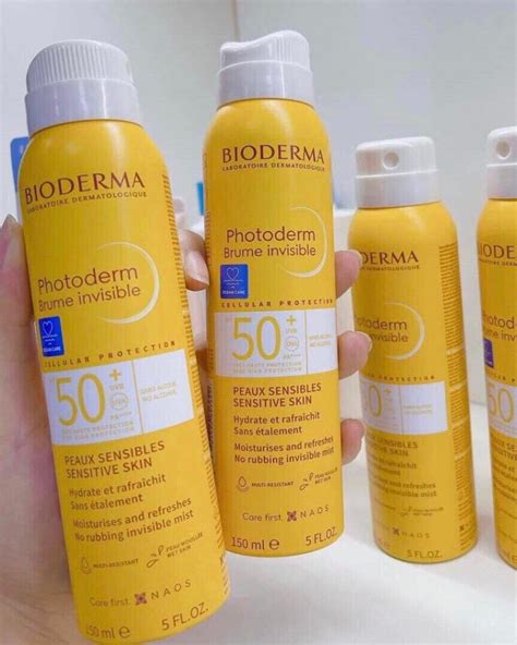 Xịt Chống Nắng Bioderma Photoderm Brume Invisible SPF 50 Sensitive