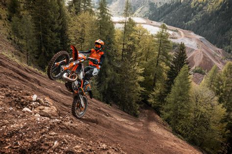 KTM PRESENTA LA 300 EXC ERZBERGRODEO 2023 KTM PRESS CENTER