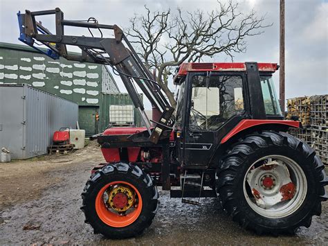 Case Xl Wd With Loader Ellwood Farm Machinery