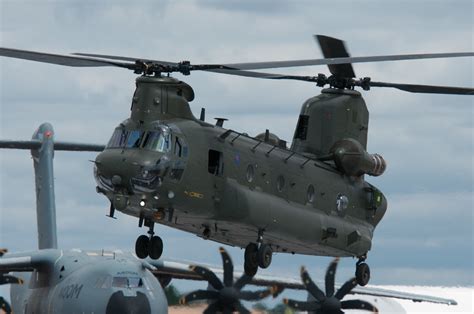 ZA720 Boeing Chinook HC 4 M7020 18 Sqn Paul Keogh Flickr