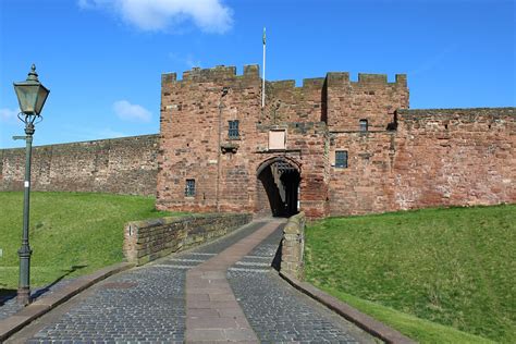 Carlisle, Cumbria, England Attractions - wheelchairtraveling.com