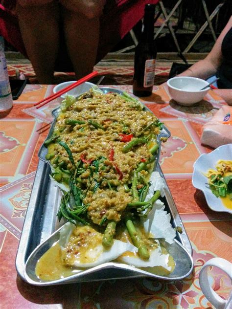 A Siem Reap Food Tour: Exploring the Street Food of Cambodia | Sidewalk ...