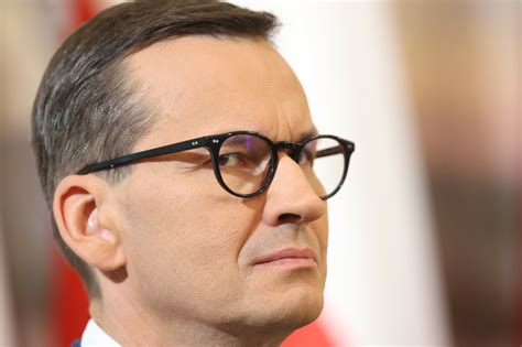 Morawiecki dorobił się na obligacjach Wiadomo komu przekazuje