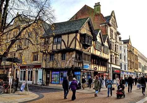 Oxford, England. the medieval city center was spared from any bombings of the blitz : r ...