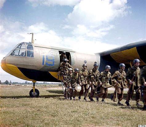 Rg Poulussen On Twitter Otd In Brize Norton Airfield Paras