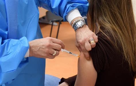 Vaccini Italia Ok Da Ottobre Anche Ai Minorenni Pfizer 100 Milioni