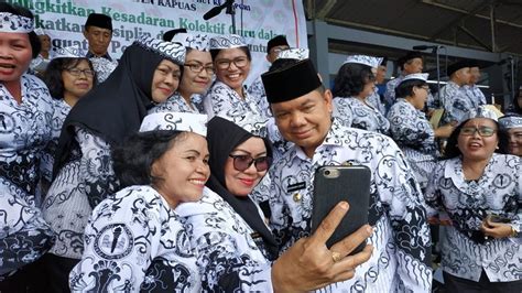 WAJIB Satu Desa Satu Perawat Dan Bidan Prokalteng