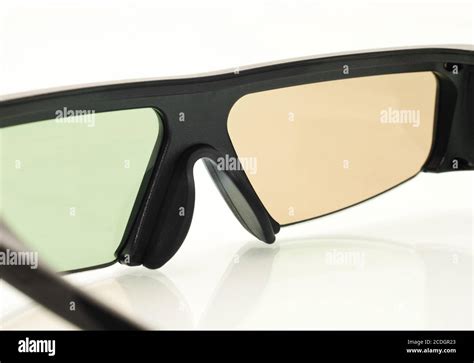 Glasses cinema 3d active shutter hi-res stock photography and images ...