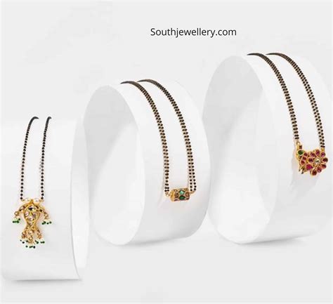 Simple Nallapusalu Necklaces With Kundan Pendants