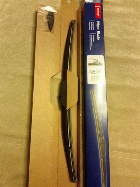 Щетка стеклоочистителя DENSO Hybrid Wiper Blade, 450мм/18, гибридная, 1 ...