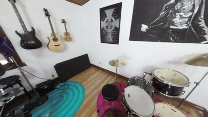 Lea Tana Hard Rock Milf VR Tana Lea