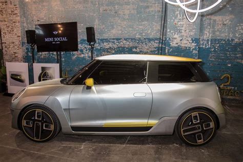 Mini Is Plugging Away at Its First All-Electric Model | Cars.com