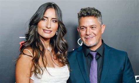 Alejandro Sanz dedica un mensaje a Rachel Valdés tras su ruptura