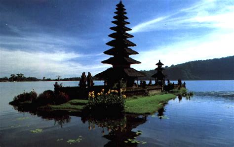 NATURE WALLPAPER - BALI TOURISM ( INDONESIA )