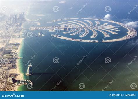 Dubai Burj Al Arab And The Palm Royalty Free Stock Photos - Image: 36387118