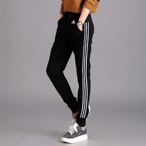 Perspicuity Adidas Pants 經典縮口褲 三條線 Logo 縮口 長褲 女款 黑色 窄版 現貨 蝦皮購物