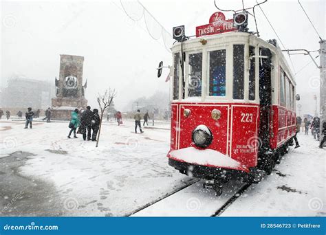 Istanbul on a snowy day editorial stock photo. Image of railroad - 28546723