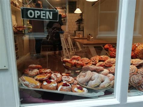 Best Hidden Bakeries In Central London For Cakes Elite Travel Blog