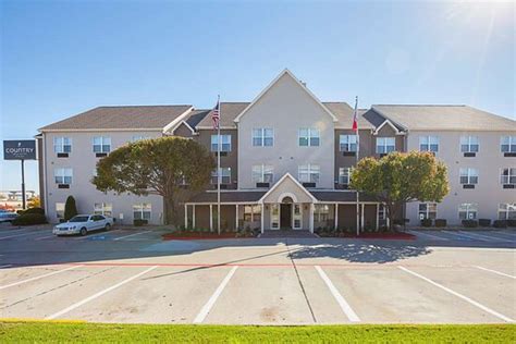 COUNTRY INN & SUITES BY RADISSON, LEWISVILLE, TX $80 ($̶1̶9̶0̶ ...