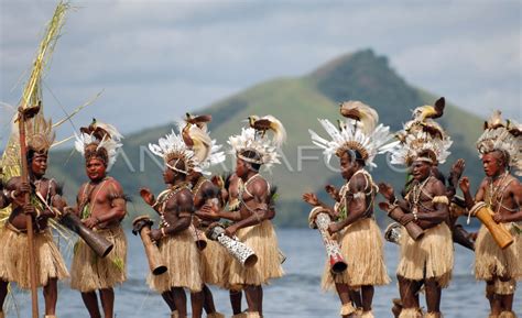 FESTIVAL DANAU SENTANI ANTARA Foto